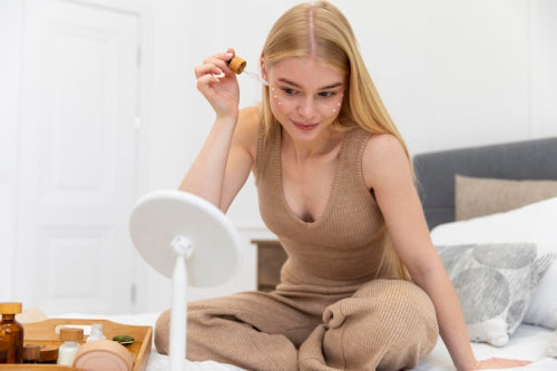 How to Use Retinol Without Irritation: A Beginners Guide