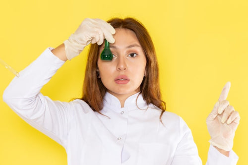 The Science Behind Targeted Eye Cream Ingredients