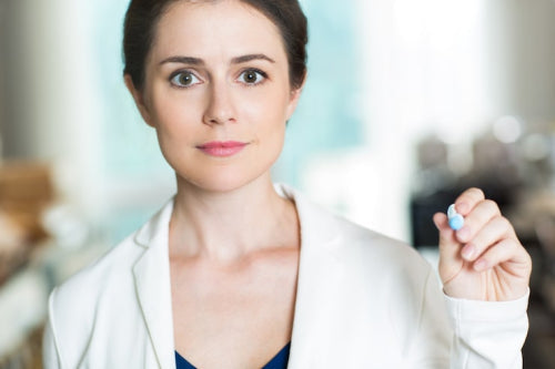 Eye Cream Science: Ingredients That Improve Hydration
