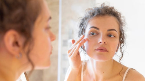 How to Choose an Eye Gel for Puffiness and Fine Lines