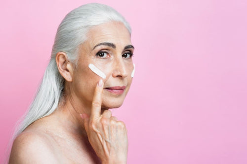 How to Compare Anti-Aging Creams for Mature Skin