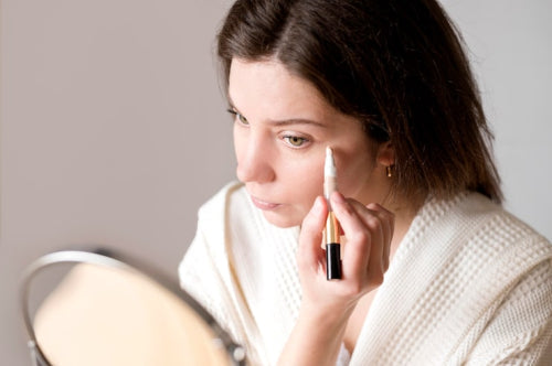 How to Choose a Hydrating Product That Works Under Makeup