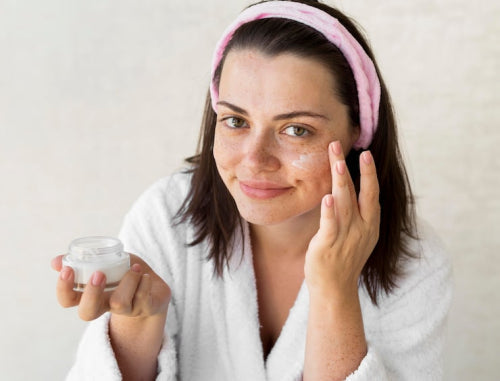 What to Look for in an Anti-Aging Moisturizer