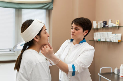What Dermatologists Mean When They Talk About a Damaged Skin Barrier